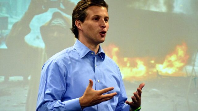 Project r evolution conference, with alec ross and emily banks