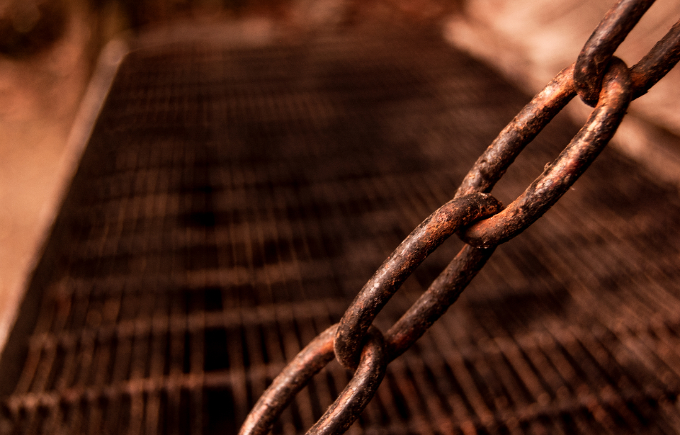 Rusty chain