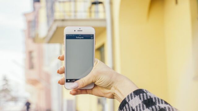 Instagram smartphone