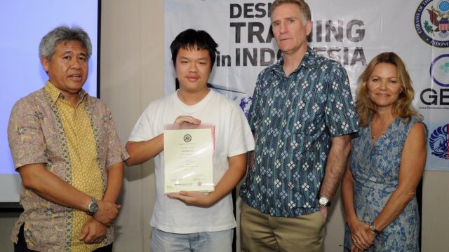 Indonesian students ride the ecommerce wave